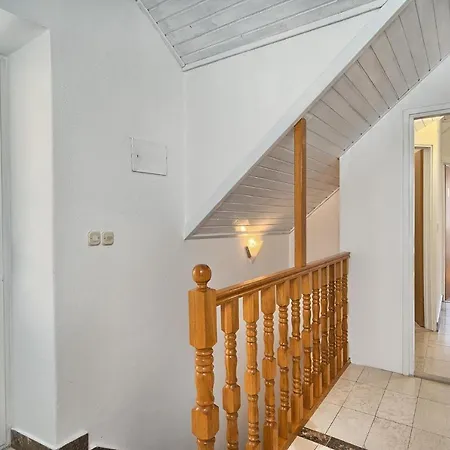Guest house Couple's Getaway In The Center Of Hvar W/sea View *