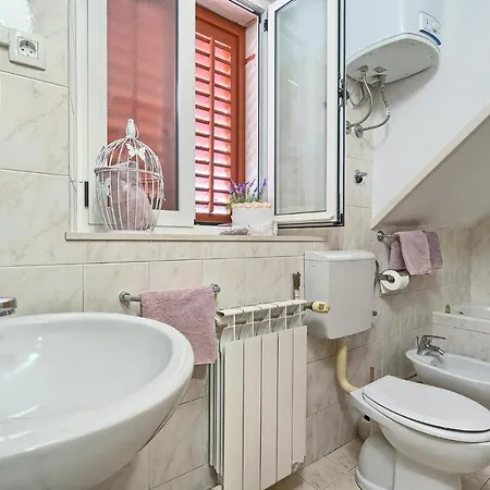 Couple's Getaway In The Center Of Hvar W/sea View Guest house Hvar Town