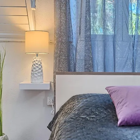 Couple's Getaway In The Center Of Hvar W/sea View Guest house
